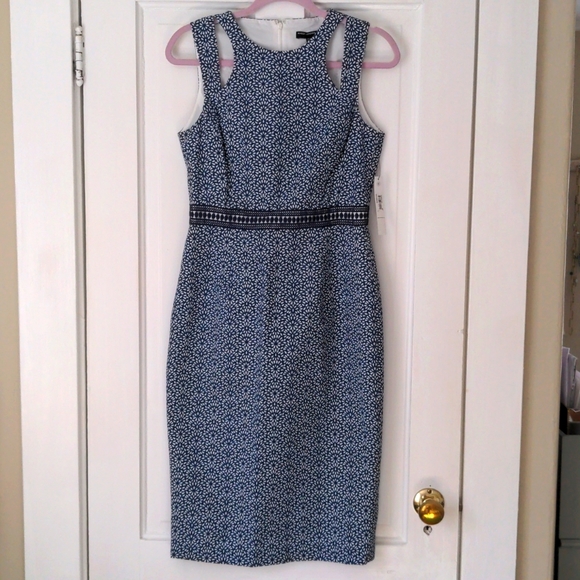 Gorgeous Navy and White Dress with Cutout Neckline Details (NWT!) - Picture 1 of 11